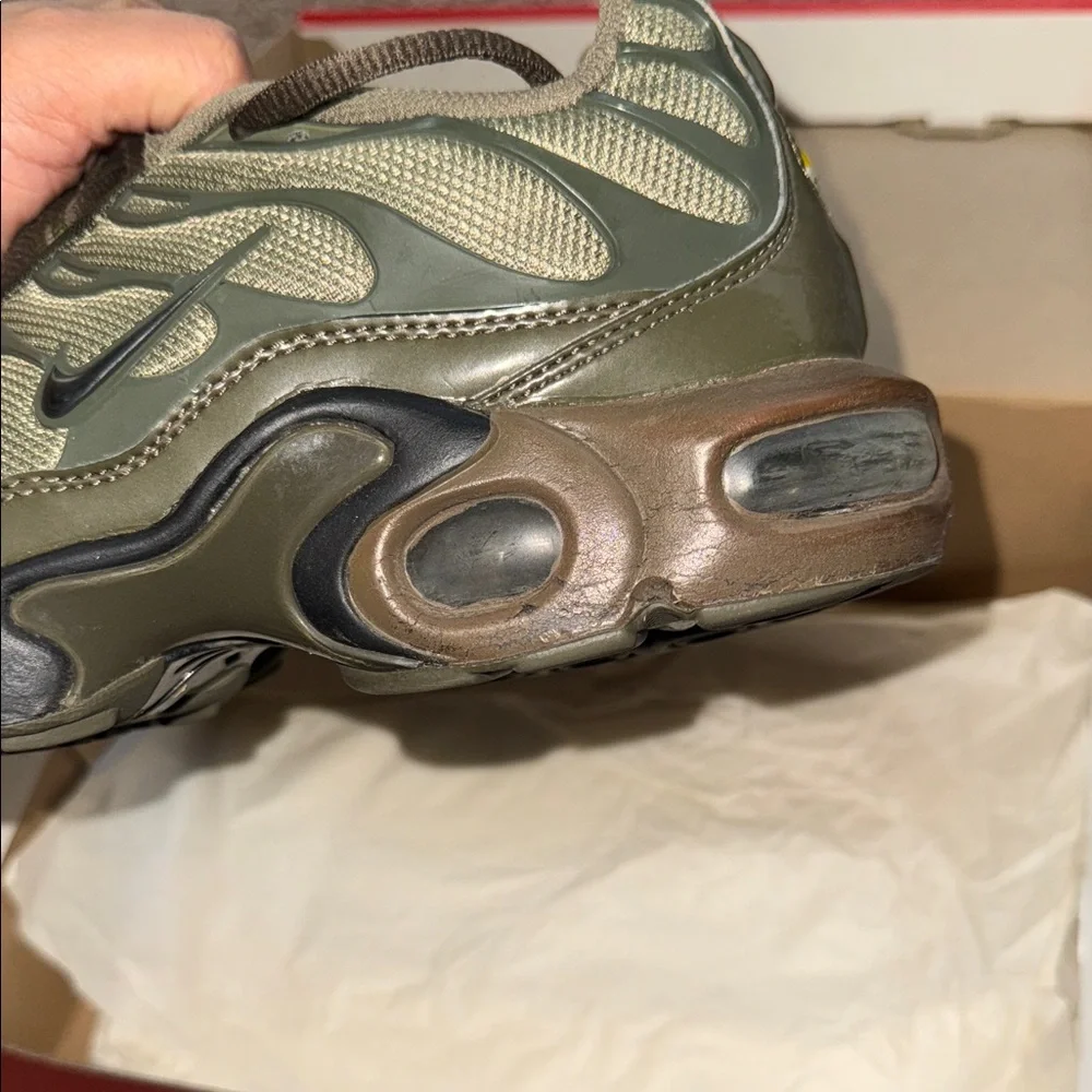 Nike Air Max Plus Olive Green cargo and Brown Nike Sneakers size 7 youth